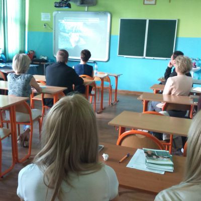 Spotkanie edukatora a Radą Pedagogiczna w Gimnajum nr 4 w Tarnowie